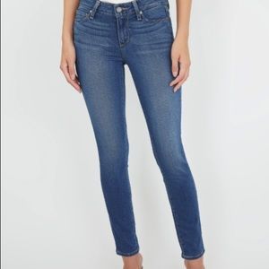 PAIGE Verdugo Ankle Jeans